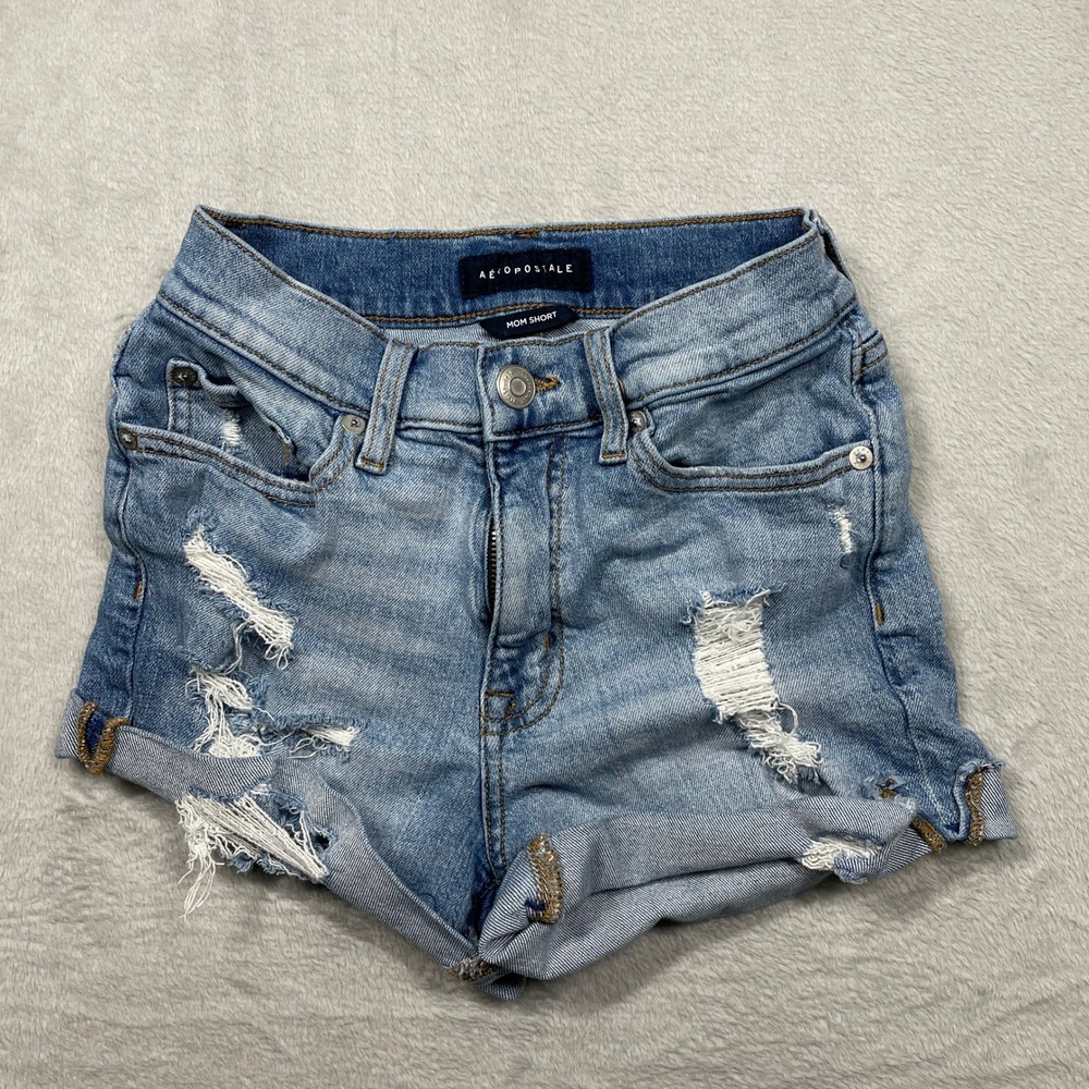 Aeropostale Mom Shorts Women 000 Light Wash Distressed Cuffed Denim